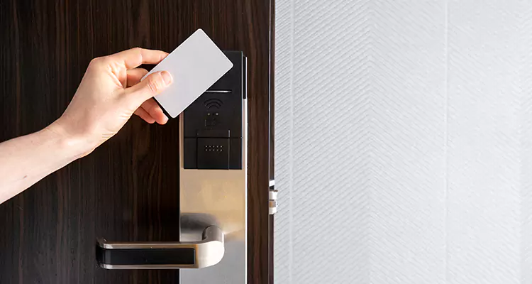 Why Choose Us for Hotel Keycard Lock Repair in Country Walk, FL?