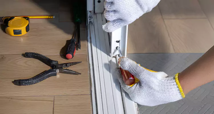 Screen Door Wheel Replacement in Country Walk, FL