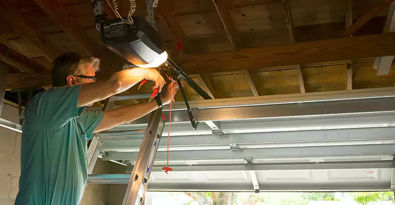 Chamberlain Garage Door Repair in Country Walk, FL